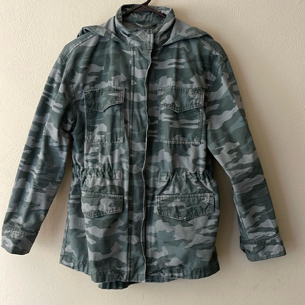 Universal Thread Green Camouflage Drawstring Waist  Utility Jacket Shacket Sz XS